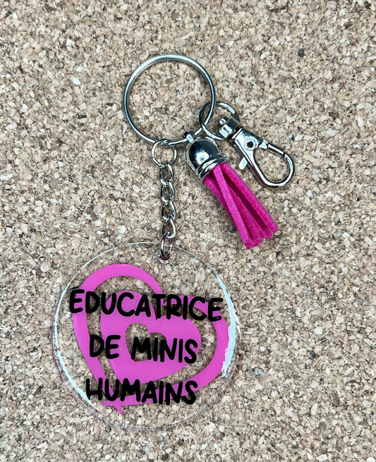 Éducatrice de minis humains